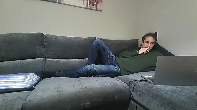 basquehotboy online show from 01-15-25, 09:41