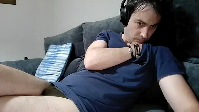 basquehotboy online show from 01-27-25, 05:58