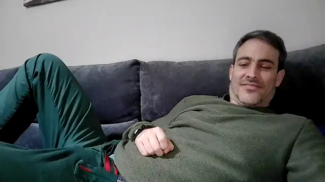 basquehotboy online show from 02-13-25, 09:49