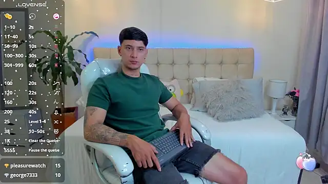 Damian23   online show from 01-20-25, 04:23