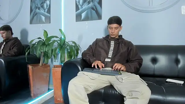 Damian23   online show from 02-15-25, 03:20