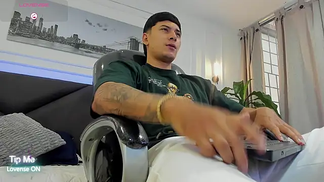 Damian23   online show from 02-17-26, 12:23