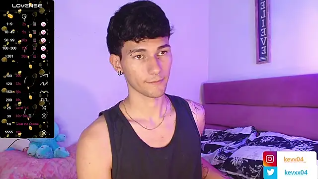 Alexx tc online show from 10-17-25, 02:26