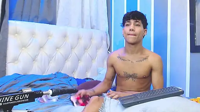 Sexys Boys Hot1 online show from 12-18-24, 08:31