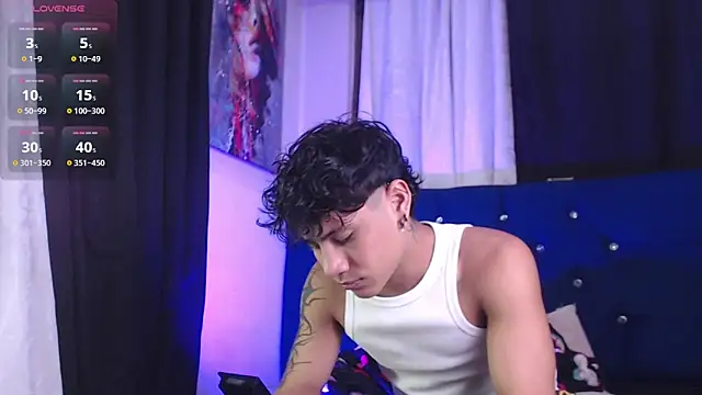 Sexys Boys Hot1 online show from 04-08-26, 01:27