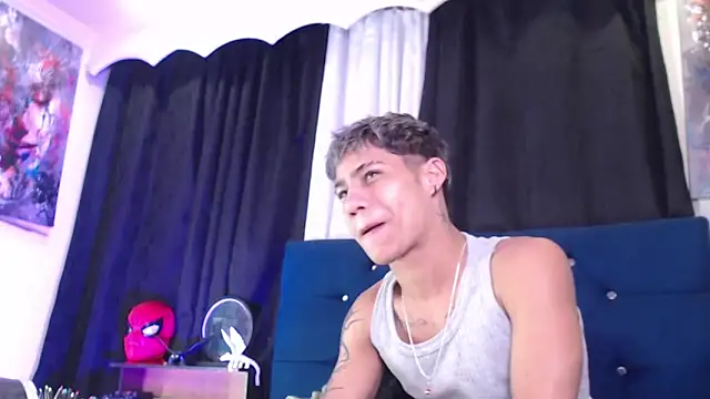 Sexys Boys Hot1 online show from 06-11-26, 01:38