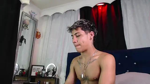 Sexys Boys Hot1 online show from 07-07-26, 06:47