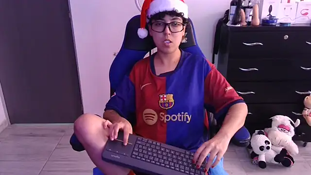 thomascooper7 online show from 12-21-25, 06:59