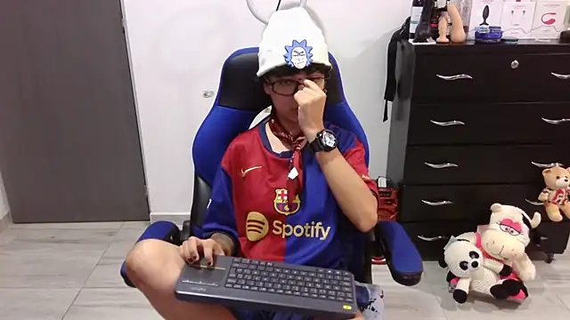 thomascooper7 online show from 01-11-26, 07:19