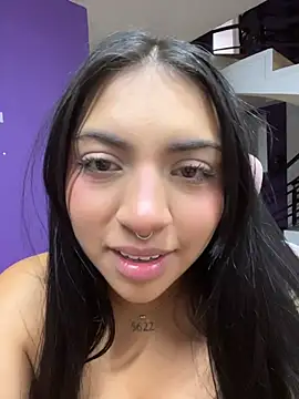 Christine Laam online show from 07-11-26, 02:47