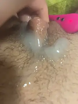 Snapshot of UnderAngel chatting on 01-15-26, 04:00 UnderAngel online show from 01-15-26, 04:00