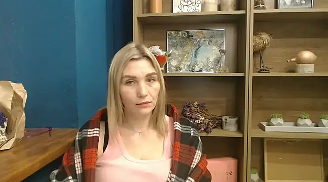 Snapshot of _sexy_lady chatting on 12-12-24, 09:08 sexy lady online show from 12-12-24, 09:08