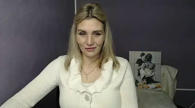 Snapshot of _sexy_lady chatting on 12-28-24, 02:10 sexy lady online show from 12-28-24, 02:10