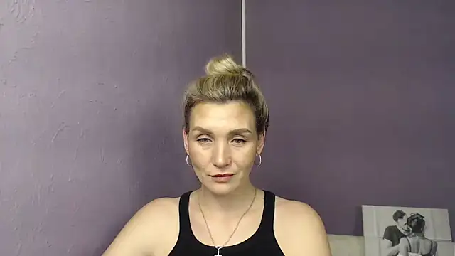 Snapshot of _sexy_lady chatting on 01-02-25, 01:30 sexy lady online show from 01-02-25, 01:30