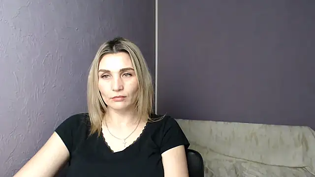 Snapshot of _sexy_lady chatting on 02-20-25, 07:30 sexy lady online show from 02-20-25, 07:30