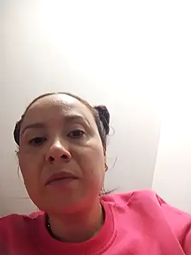 Snapshot of RenataSexy_ chatting on 01-08-25, 03:29 RenataSexy  online show from 01-08-25, 03:29