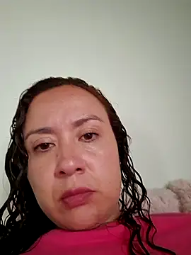 Snapshot of RenataSexy_ chatting on 09-08-25, 04:39 RenataSexy  online show from 09-08-25, 04:39