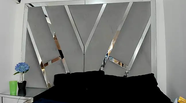 Sofia-candyht online show from 02-12-25, 09:01