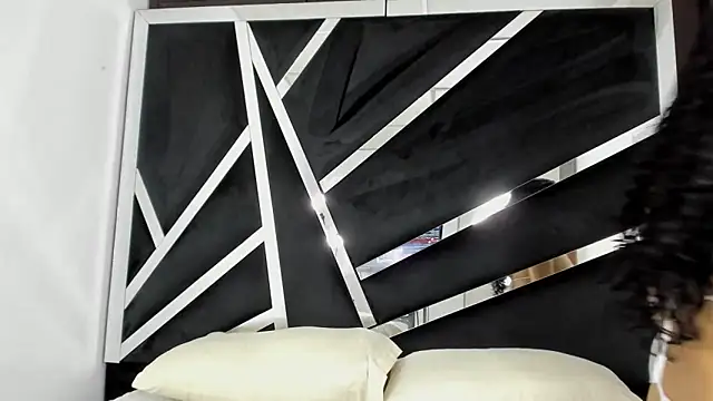 Sofia-candyht online show from 03-07-25, 09:17