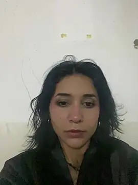 Snapshot of Avoa_26 chatting on 01-12-25, 05:45 Avoa 26 online show from 01-12-25, 05:45