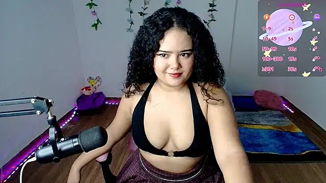 Dulce Julietha online show from 02-20-25, 05:51