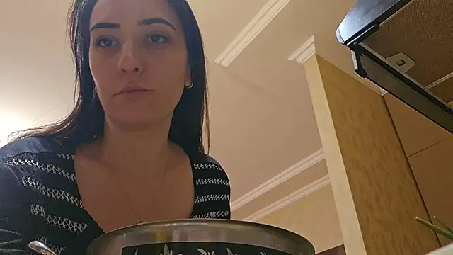 AlejandraDelaney online show from 02-06-25, 05:19