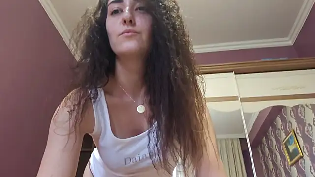 AlejandraDelaney online show from 10-21-25, 12:50