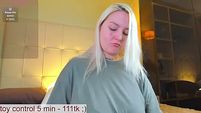 Debbie Taylor online show from 04-04-26, 05:43