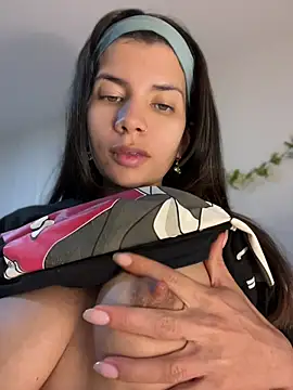 adop me   online show from 04-12-26, 03:11