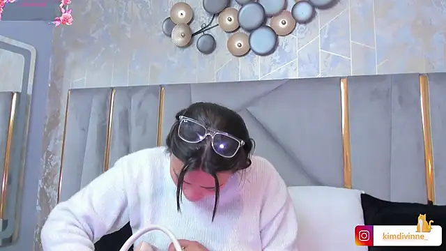 KimDevinne online show from 03-08-25, 03:06