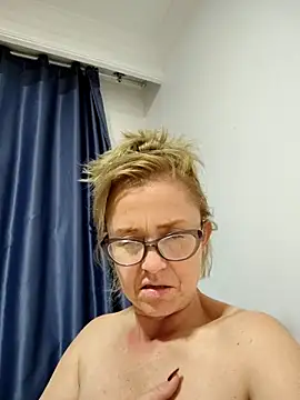 issa soto  online show from 03-08-26, 02:04