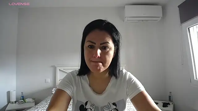 Sofiiaa Cooper online show from 02-05-26, 10:31