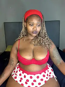 Snapshot of ThickPearlx23 chatting on 04-25-26, 01:41 ThickPearlx23 online show from 04-25-26, 01:41