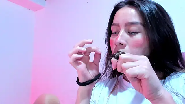 teffy lee online show from 12-29-24, 11:39