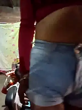 yovana13 online show from 02-16-26, 05:53