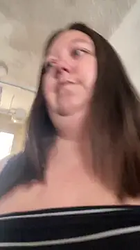 Chloee ep online show from 03-25-26, 02:45