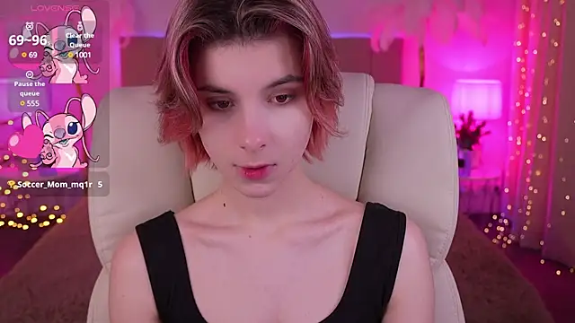 HaylaAmber online show from 01-07-25, 10:54