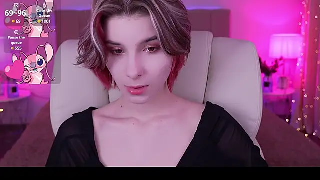 HaylaAmber online show from 01-28-25, 08:04