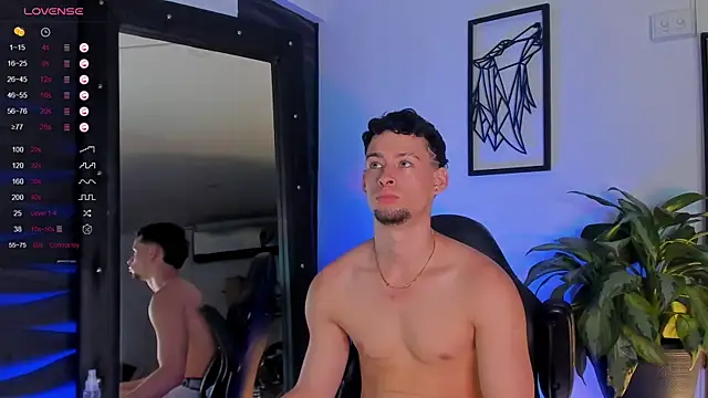 JadeSmiith  online show from 10-30-25, 09:48