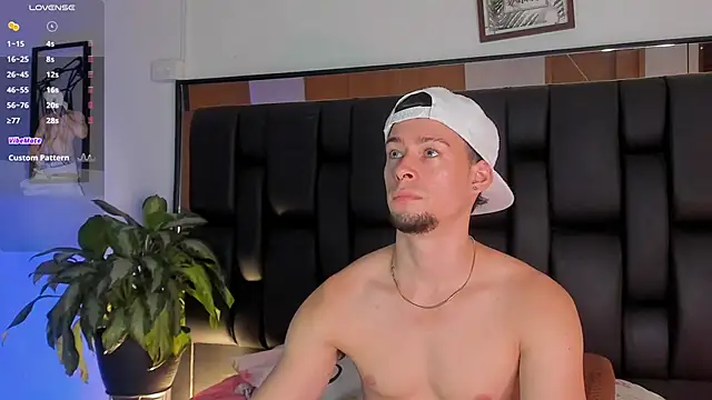 JadeSmiith  online show from 11-13-25, 10:19