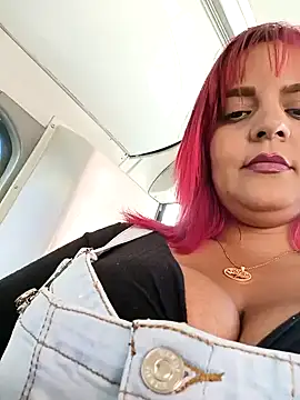 Snapshot of Ambarsexbutler chatting on 01-21-25, 08:11 Ambarsexbutler online show from 01-21-25, 08:11