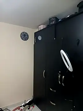 Snapshot of Ambarsexbutler chatting on 03-02-25, 09:54 Ambarsexbutler online show from 03-02-25, 09:54