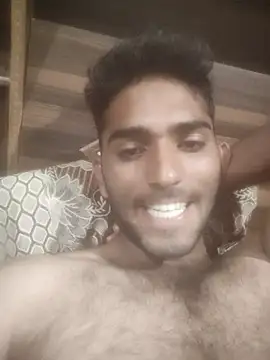 Snapshot of loganwollf chatting on 01-06-25, 12:46 loganwollf online show from 01-06-25, 12:46