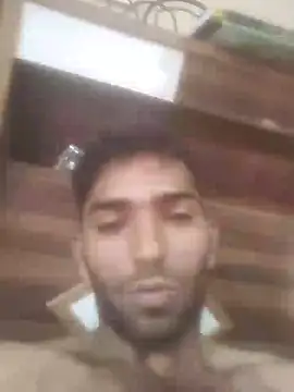 Snapshot of loganwollf chatting on 01-08-25, 01:53 loganwollf online show from 01-08-25, 01:53