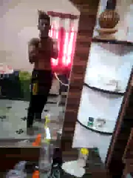 Snapshot of loganwollf chatting on 01-12-25, 03:17 loganwollf online show from 01-12-25, 03:17