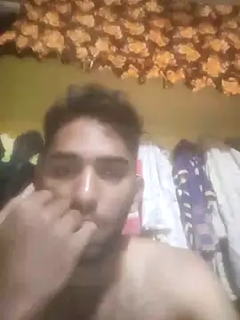 Snapshot of loganwollf chatting on 02-25-25, 04:42 loganwollf online show from 02-25-25, 04:42