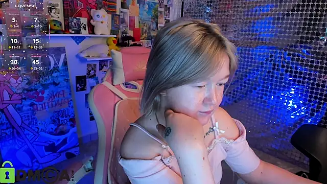 Sara Robinson online show from 03-30-26, 03:07