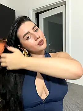 Snapshot of Evelyn___Sweet chatting on 11-04-25, 09:58 Evelyn Sweet online show from 11-04-25, 09:58