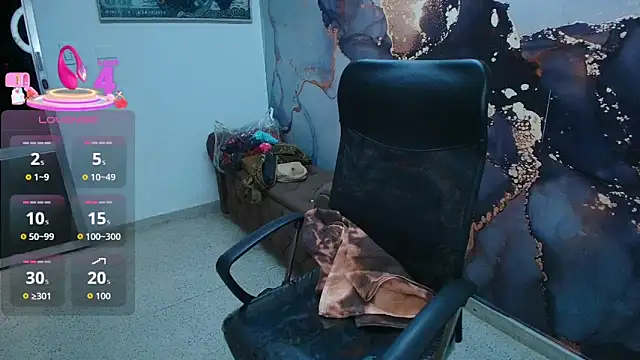 DanaaRey online show from 09-30-25, 02:44