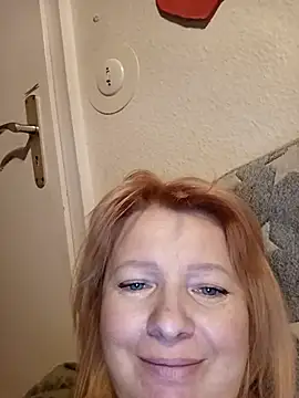 Lauri scherri online show from 10-19-25, 09:37